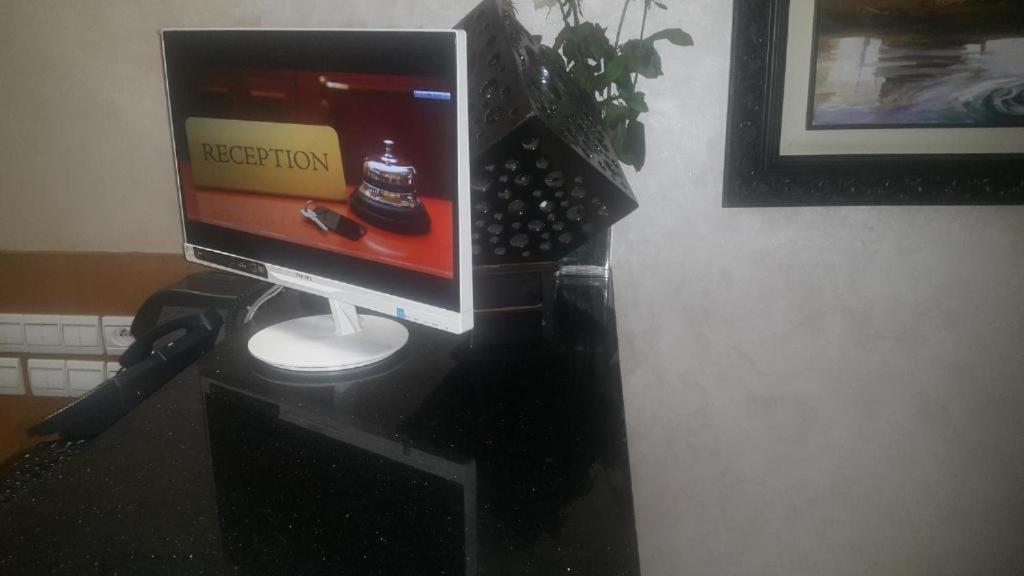 Hotel Al Amal Тизнит Экстерьер фото