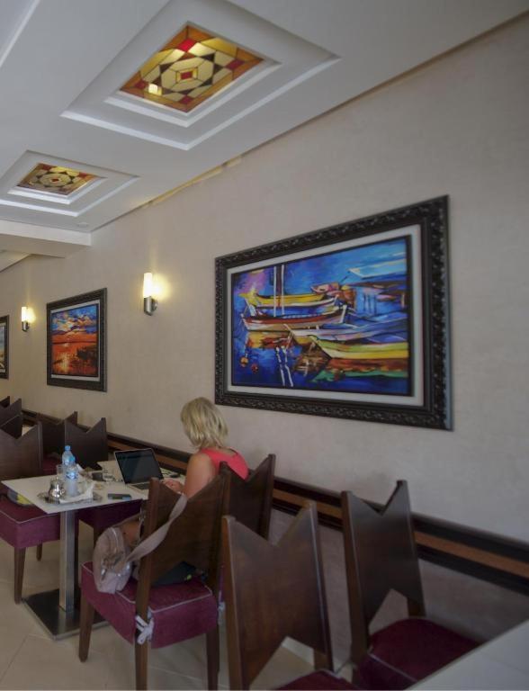 Hotel Al Amal Тизнит Экстерьер фото