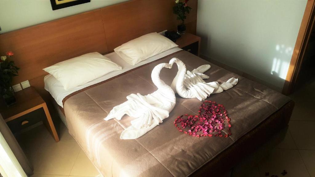 Hotel Al Amal Тизнит Экстерьер фото